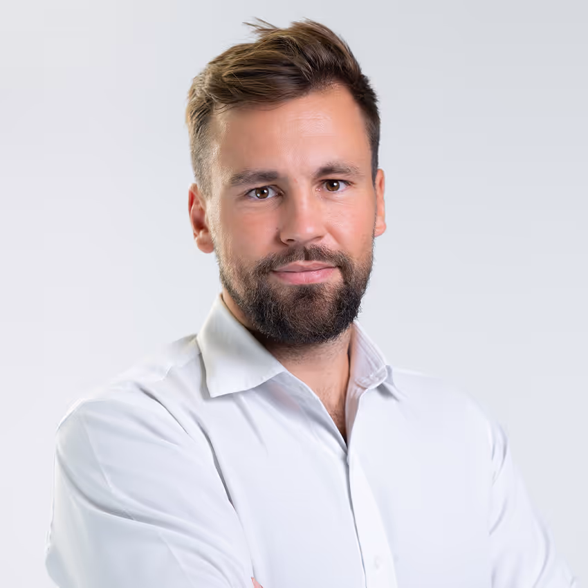 Julian Pleli